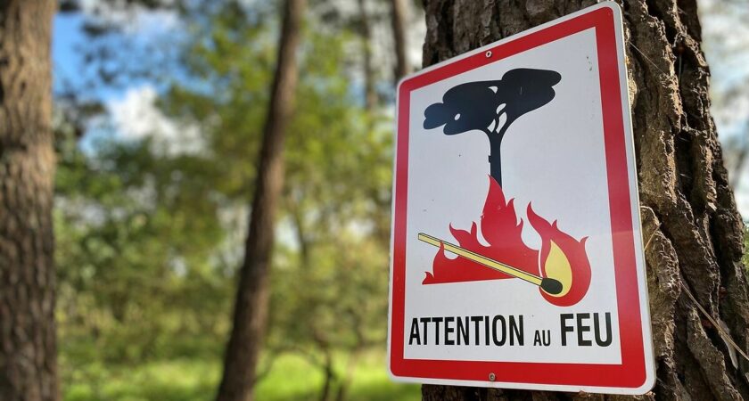 Interdiction d’accès aux massifs forestiers